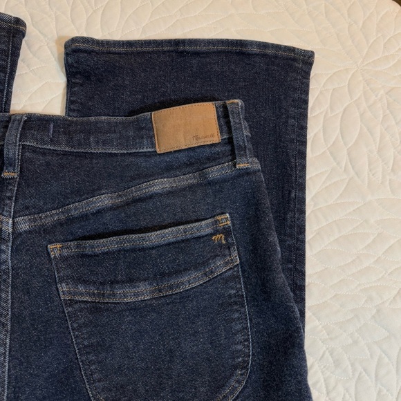 Madewell Women's Straight Leg Jeans - Dark Blue - Picture 12 of 14